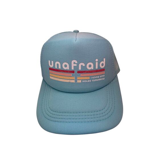 Women's foam and mesh graphic trucker hat "Unafraid" - Picture 1 of 1